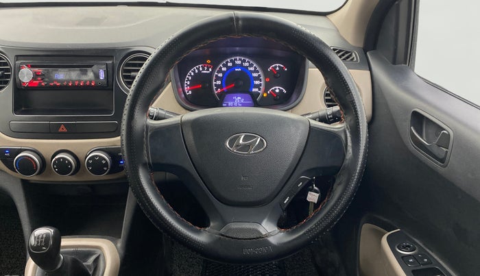 2017 Hyundai Grand i10 MAGNA 1.2 KAPPA VTVT, CNG, Manual, 80,100 km, Steering Wheel Close Up