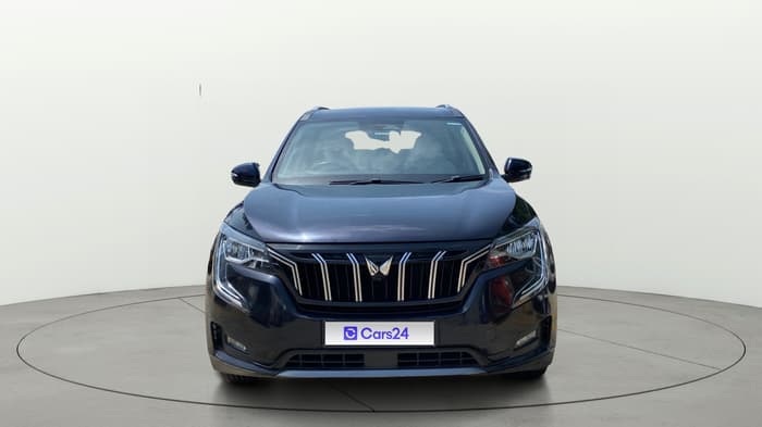 2022 Mahindra XUV700 AX 7 LUXURY P AT 7 STR, Petrol, Automatic, 85,112 km, Front