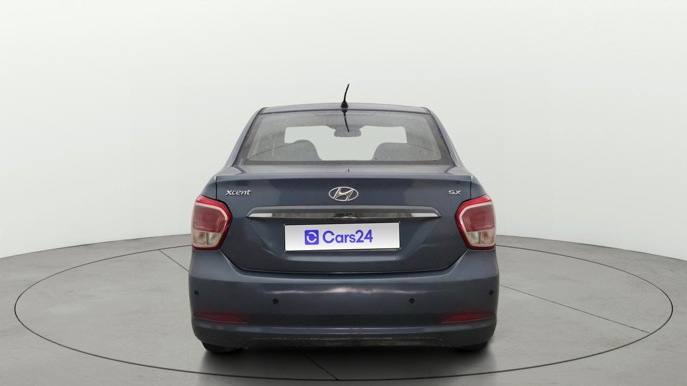 2014 Hyundai Xcent SX 1.2 (O), Petrol, Manual, 1,20,866 km, Back/Rear