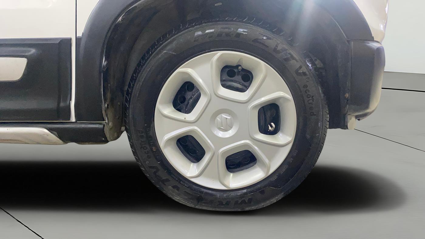 2021 Maruti S PRESSO VXI+, CNG, Manual, 67,411 km, Right Front Wheel
