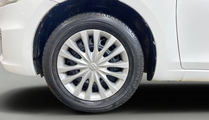 2017 Maruti Ciaz DELTA 1.4 MT PETROL, Petrol, Manual, 1,02,550 km, Left Front Wheel