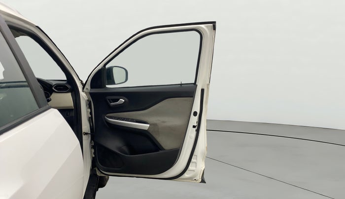 2021 Nissan MAGNITE XL, Petrol, Manual, 46,785 km, RHS Front Door