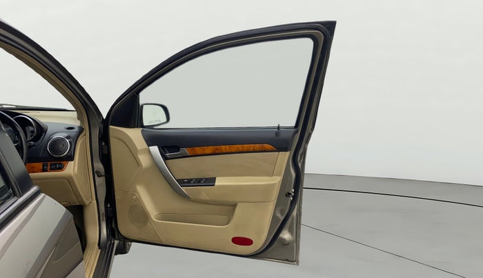 2012 Chevrolet Aveo LT 1.4 ABS, Petrol, Manual, 37,761 km, RHS Front Door