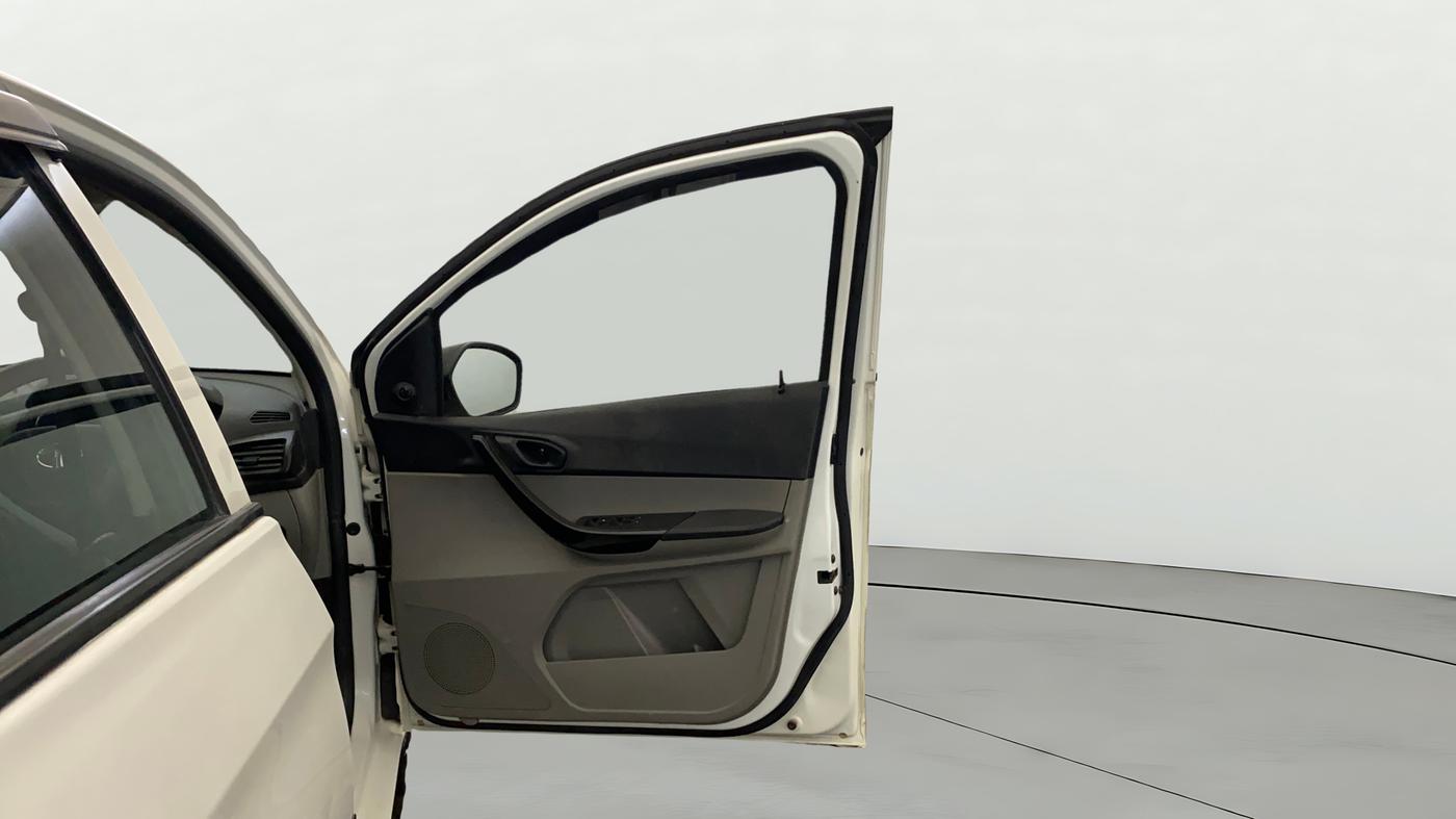 2019 Tata Tiago XM PETROL, Petrol, Manual, 40,753 km, RHS Front Door