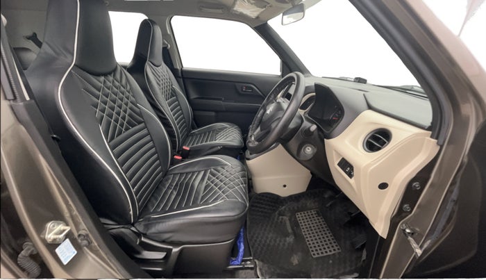 2022 Maruti New Wagon-R LXI 1.0, Petrol, Manual, 7,940 km, Right Side Front Door Cabin