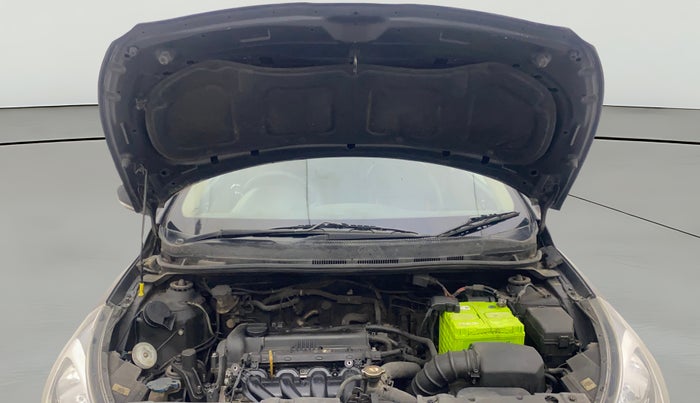 2014 Hyundai Verna FLUIDIC 1.6 VTVT SX, Petrol, Manual, 1,01,092 km, Open Bonet