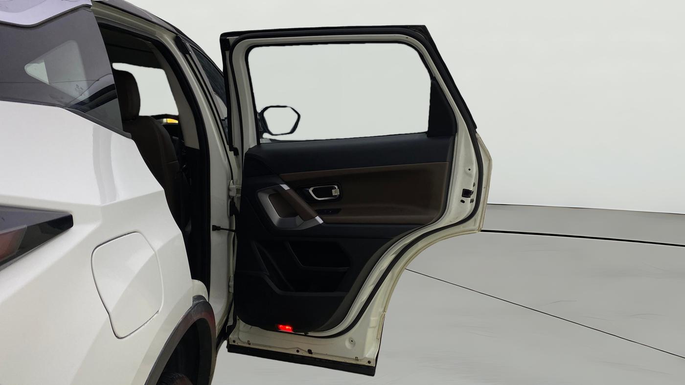 2020 Tata Harrier XZ 2.0L, Diesel, Manual, 76,170 km, RHS Rear Door