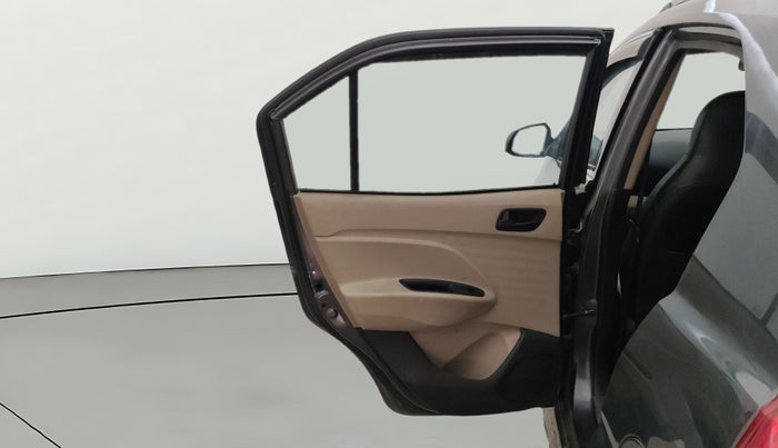 2020 Hyundai NEW SANTRO SPORTZ CNG, CNG, Manual, 1,15,243 km, LHS Rear Door