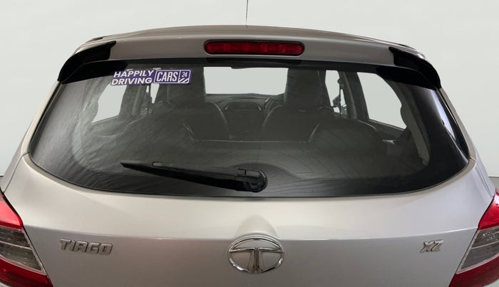 2016 Tata Tiago XZ PETROL, Petrol, Manual, 49,273 km, Rear Windshield