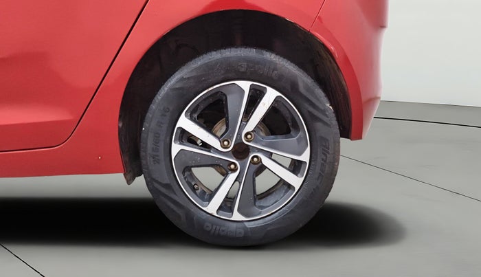 2022 Tata ALTROZ XZ PETROL, Petrol, Manual, 1,03,984 km, Left Rear Wheel