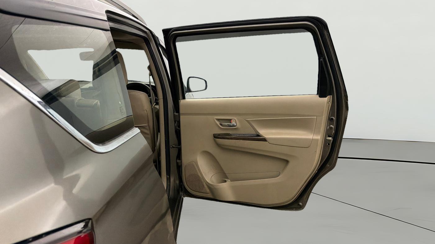 2021 Maruti Ertiga VXI CNG, CNG, Manual, 91,358 km, RHS Rear Door