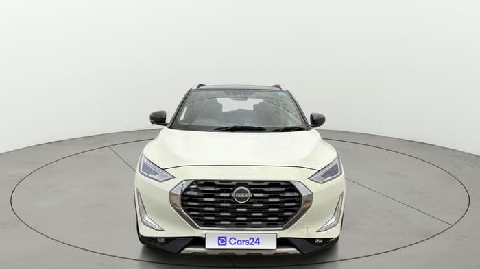 2022 Nissan MAGNITE XV PREMIUM TURBO CVT DUAL TONE, Petrol, Automatic, 32,836 km, Front