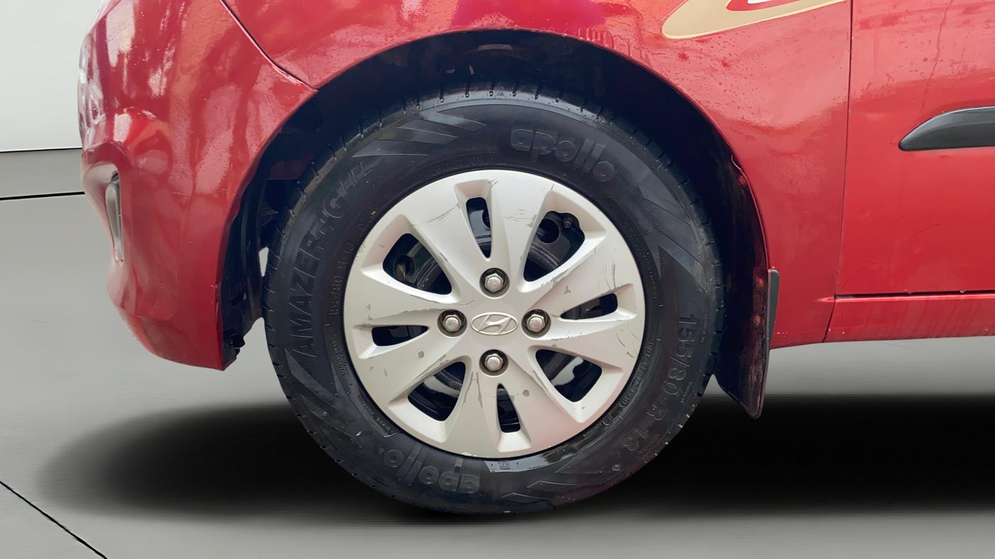 2012 Hyundai i10 MAGNA 1.2, Petrol, Manual, 29,438 km, Left Front Wheel