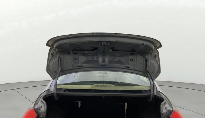 2014 Maruti Ciaz ZXI, Petrol, Manual, 99,672 km, Boot Door Open