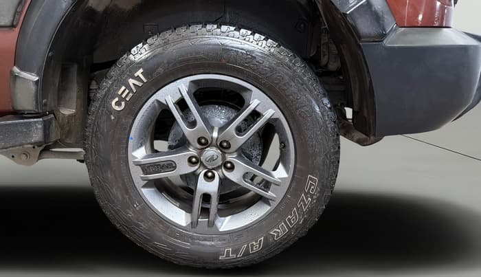 2021 Mahindra Thar LX HT PETROL 4WD MT, Petrol, Manual, 29,447 km, Left Rear Wheel
