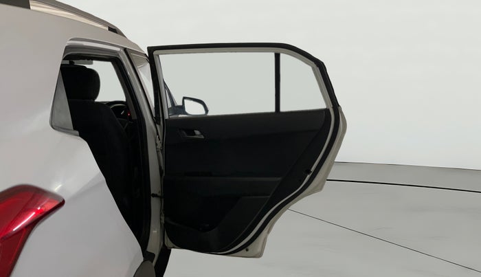 2017 Hyundai Creta SX PLUS AT 1.6 PETROL, Petrol, Automatic, 48,954 km, RHS Rear Door