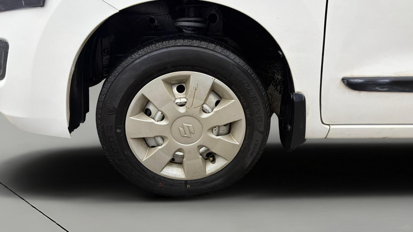2016 Maruti Wagon R 1.0 LXI, Petrol, Manual, 43,339 km, Left Front Wheel