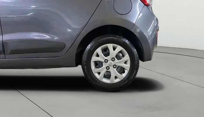 2016 Hyundai Grand i10 SPORTZ 1.2 KAPPA VTVT, CNG, Manual, 62,585 km, Left Rear Wheel