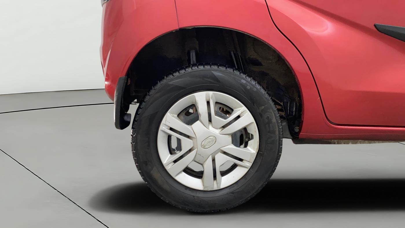 2018 Datsun Redi Go T (O), Petrol, Manual, 42,787 km, Right Rear Wheel