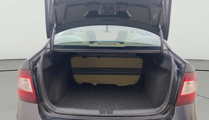 2019 Skoda Rapid 1.6 MPI ACTIVE, Petrol, Manual, 28,260 km, Boot Open Zoomed View