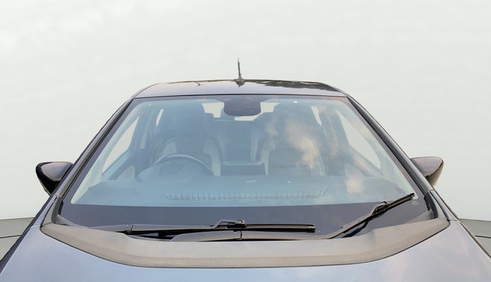 2022 Tata ALTROZ XZA, Petrol, Automatic, 36,755 km, Front Windshield