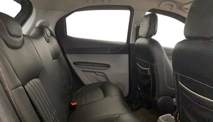 2023 Tata Tiago XT (O) PETROL, Petrol, Manual, 33,548 km, Right Side Rear Door Cabin