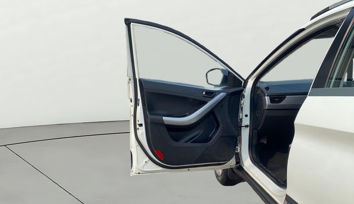 2021 Tata NEXON XM SUNROOF PETROL, Petrol, Manual, 44,740 km, LHS Front Door