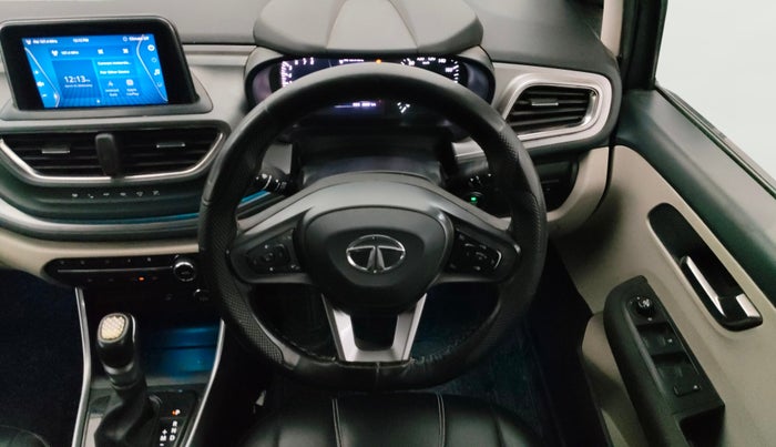 2022 Tata ALTROZ XZA PLUS, Petrol, Automatic, 49,363 km, Steering Wheel Close Up