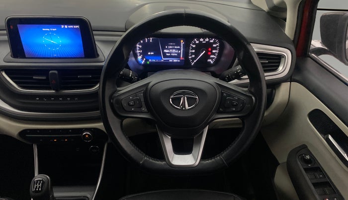 2021 Tata ALTROZ XZ PLUS DIESEL, Diesel, Manual, 49,990 km, Steering Wheel Close Up