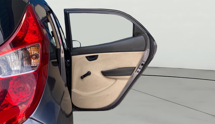 2017 Hyundai Eon ERA +, Petrol, Manual, 78,412 km, RHS Rear Door