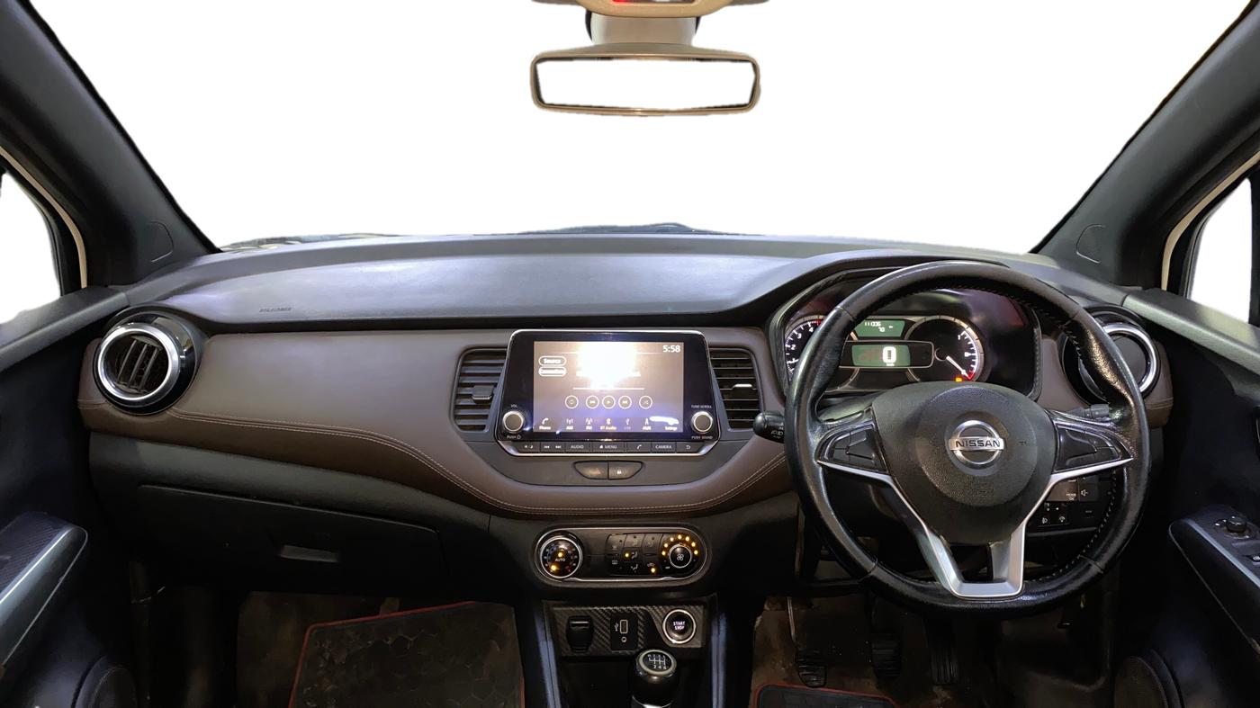 2019 Nissan Kicks XV DIESEL, Diesel, Manual, 1,11,329 km, Dashboard