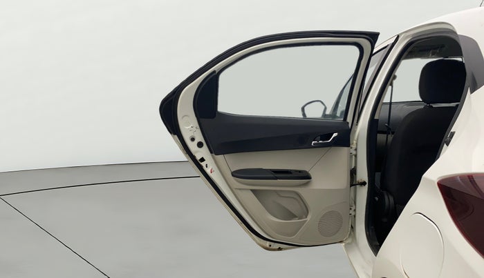 2022 Tata Tiago XZ PLUS CNG, CNG, Manual, 35,137 km, LHS Rear Door