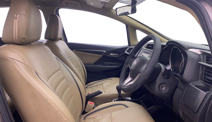 2016 Honda Jazz 1.5L I-DTEC V, Diesel, Manual, 1,35,470 km, Right Side Front Door Cabin