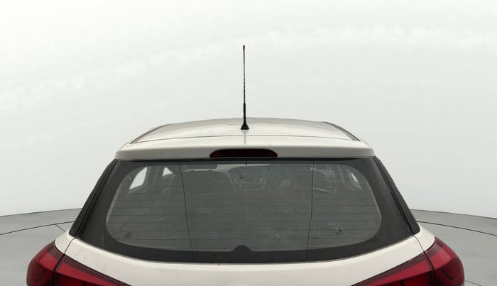 2015 Hyundai Elite i20 SPORTZ 1.2 (O), CNG, Manual, 72,732 km, Rear Windshield