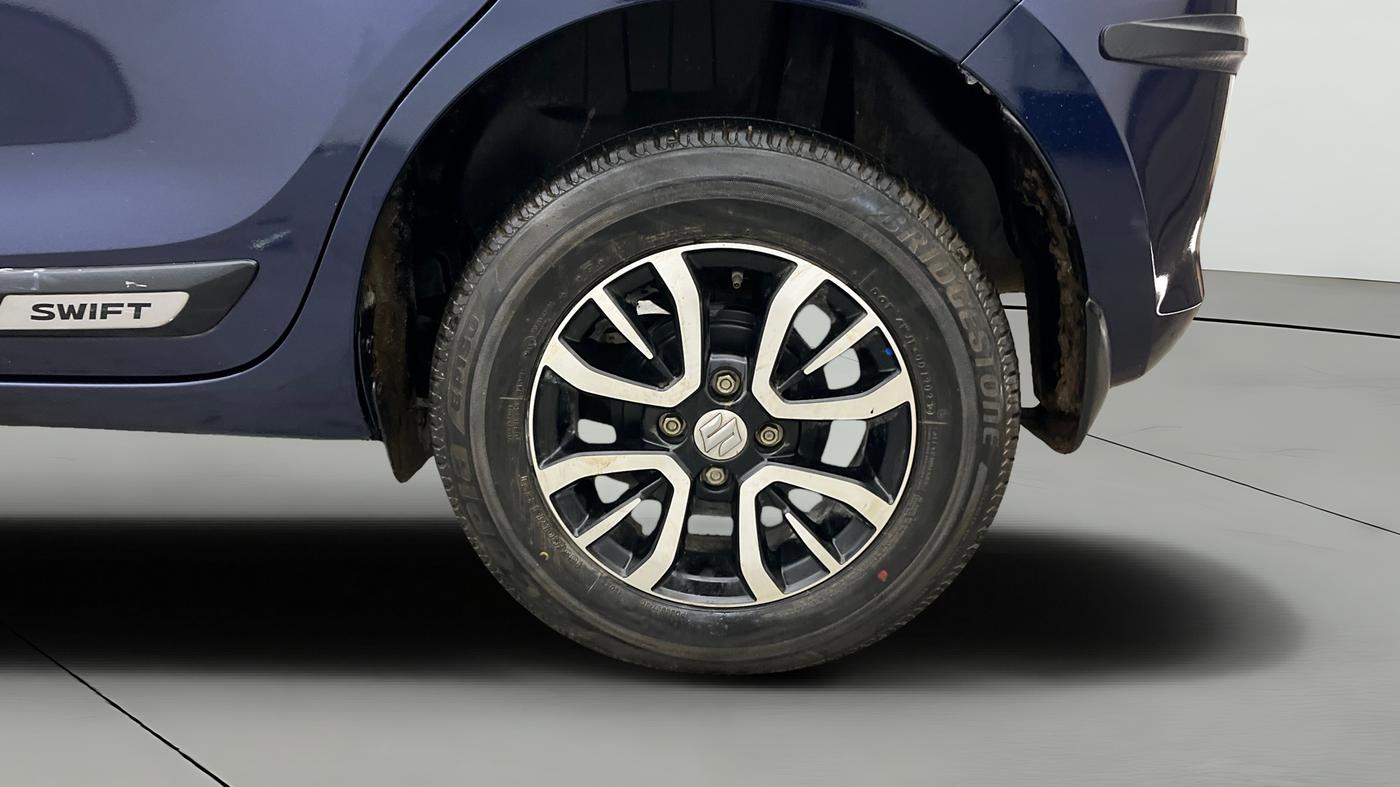 2023 Maruti Swift VXI, Petrol, Manual, 22,690 km, Left Rear Wheel