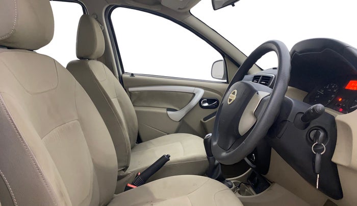 2014 Nissan Terrano XL (P), Petrol, Manual, 63,364 km, Right Side Front Door Cabin