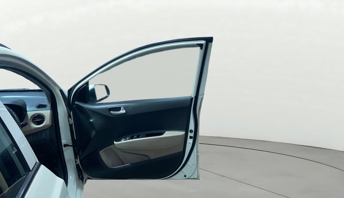 2017 Hyundai Grand i10 SPORTZ 1.2 KAPPA VTVT, Petrol, Manual, 41,714 km, RHS Front Door