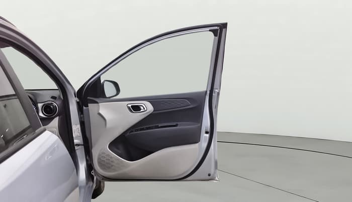 2021 Hyundai GRAND I10 NIOS SPORTZ 1.2 KAPPA VTVT CNG, CNG, Manual, 80,896 km, RHS Front Door