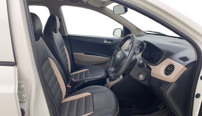 2015 Hyundai Grand i10 SPORTZ 1.2 KAPPA VTVT, Petrol, Manual, 43,941 km, Right Side Front Door Cabin