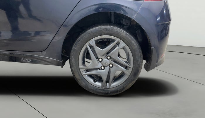 2021 Hyundai NEW I20 SPORTZ 1.2 AT, Petrol, Automatic, 37,020 km, Left Rear Wheel