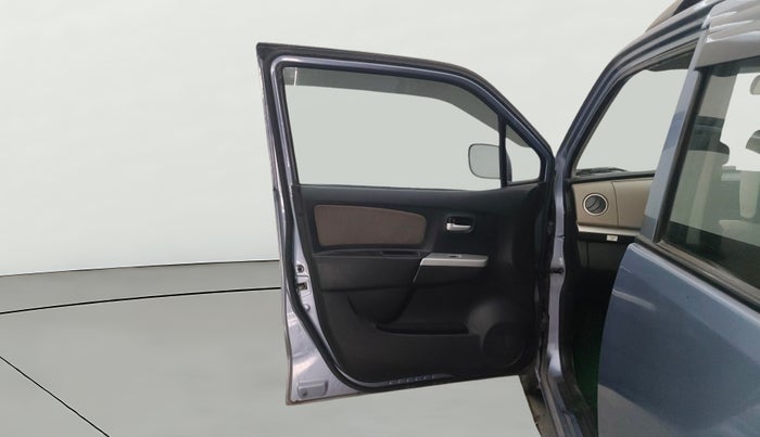 2015 Maruti Wagon R 1.0 LXI CNG, CNG, Manual, 82,833 km, LHS Front Door