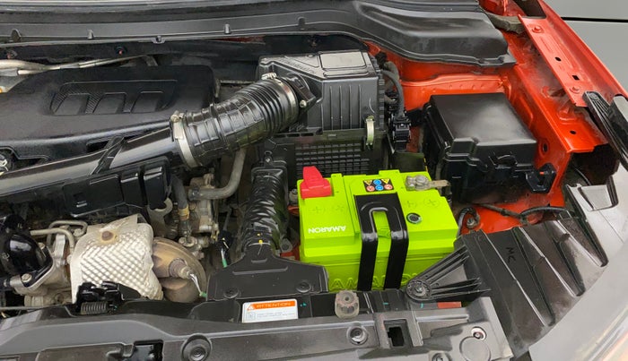 2019 Mahindra XUV300 W6 1.2 PETROL, Petrol, Manual, 86,895 km, Engine View - Left
