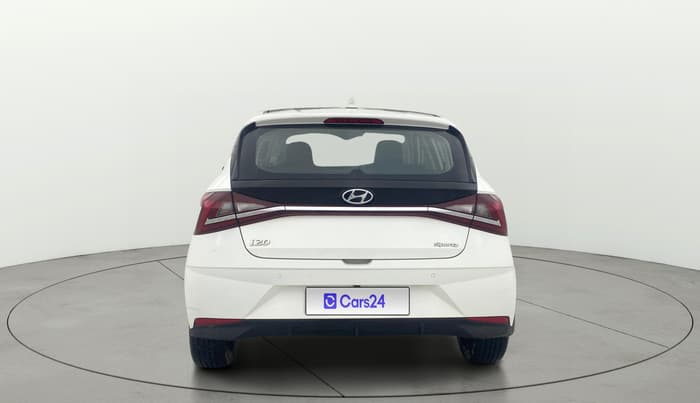 2022 Hyundai NEW I20 SPORTZ 1.2 MT, Petrol, Manual, 26,398 km, Back/Rear