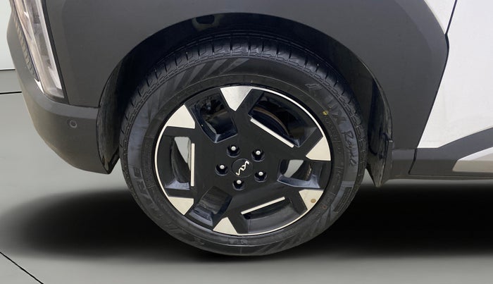 2025 KIA SYROS HTX Plus (O) 1.5 Diesel 6AT, Diesel, Automatic, 13,297 km, Left Front Wheel