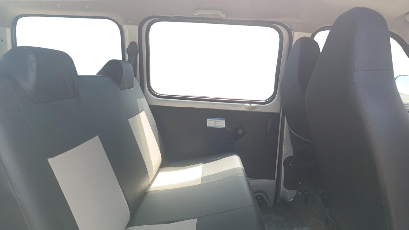 2021 Maruti Eeco 5 STR WITH A/C+HTR, Petrol, Manual, 81,219 km, Right Side Rear Door Cabin