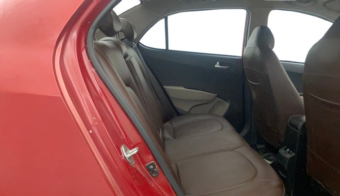 2016 Hyundai Xcent SX 1.2, Petrol, Manual, 48,240 km, Right Side Rear Door Cabin