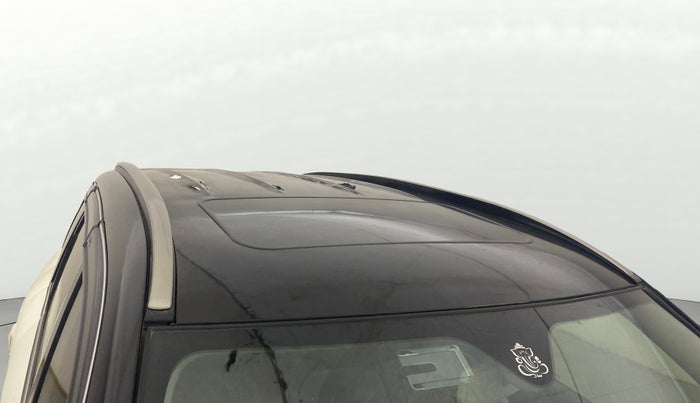 2018 Mahindra XUV500 W11(O), Diesel, Manual, 87,270 km, Roof