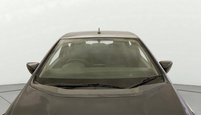 2020 Tata ALTROZ XE PLUS PETROL, Petrol, Manual, 75,153 km, Front Windshield