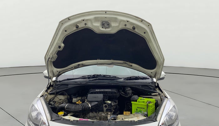2017 Tata Tiago XZ PETROL, Petrol, Manual, 79,827 km, Open Bonet