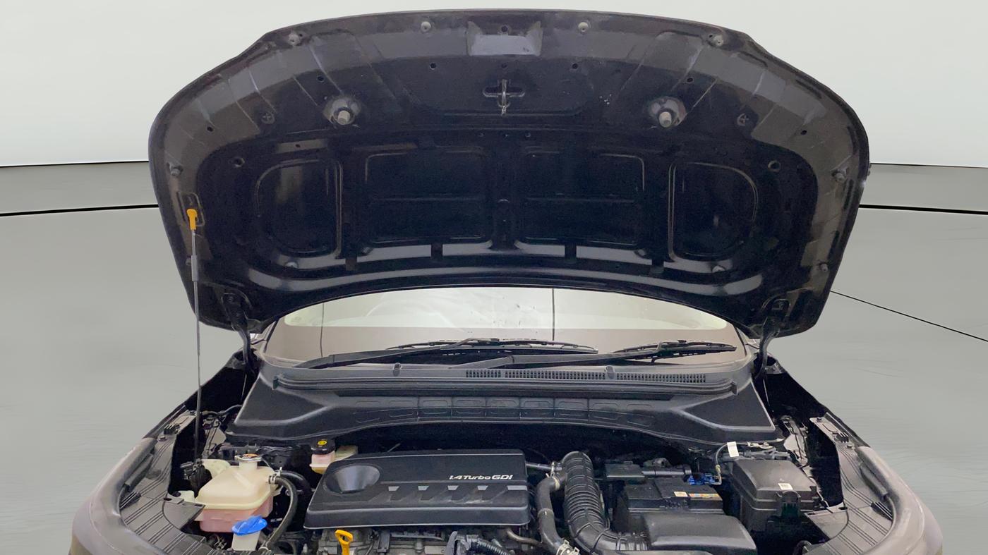 2022 KIA CARENS PRESTIGE PLUS 1.4 PETROL 7 STR, Petrol, Manual, 21,288 km, Open Bonet